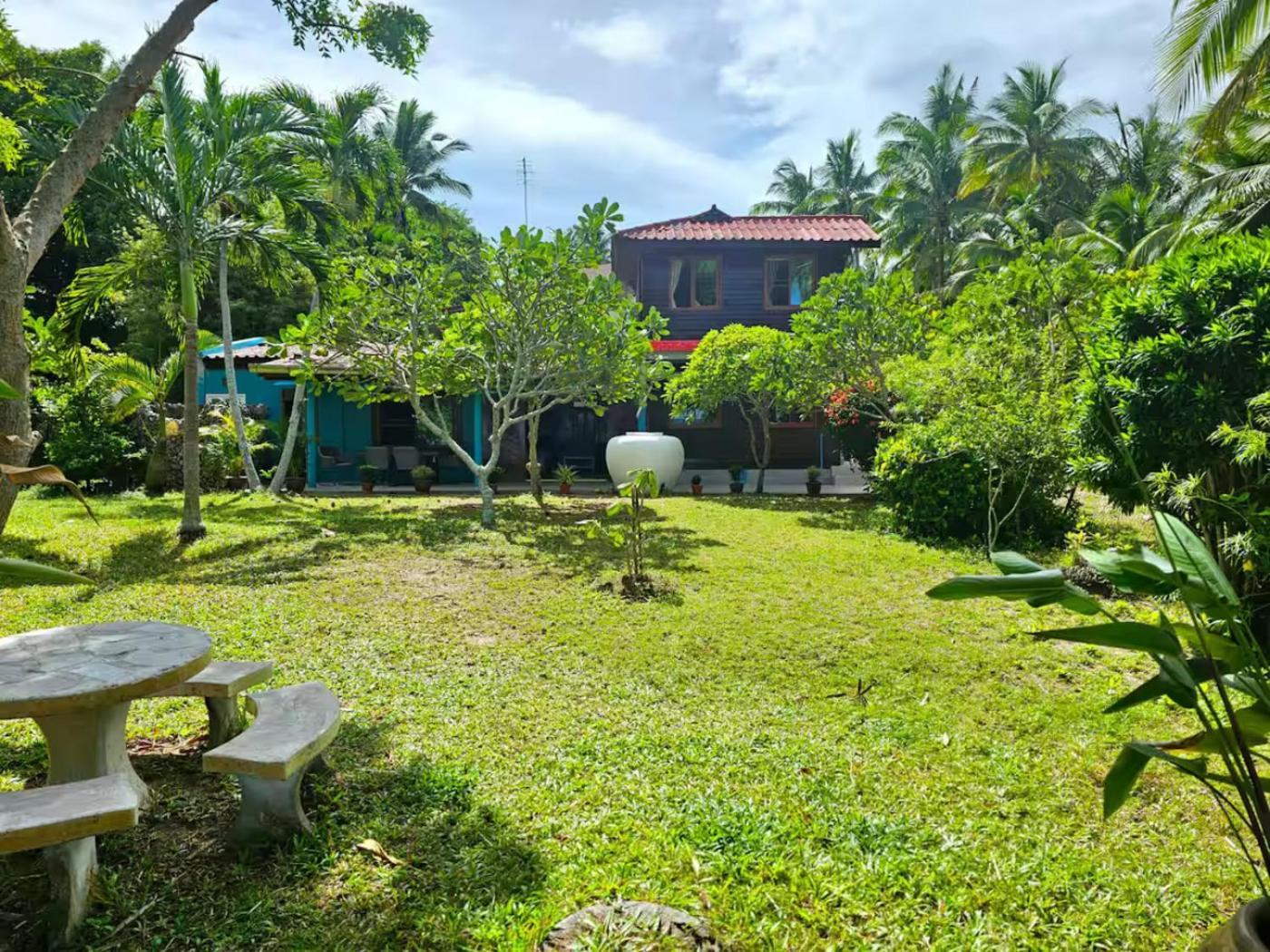The Wooden Beach House 3Br - Sunset Beach Garden Taling Ngam  Exterior photo