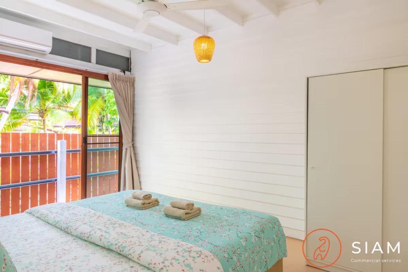 The Wooden Beach House 3Br - Sunset Beach Garden Taling Ngam  Exterior photo