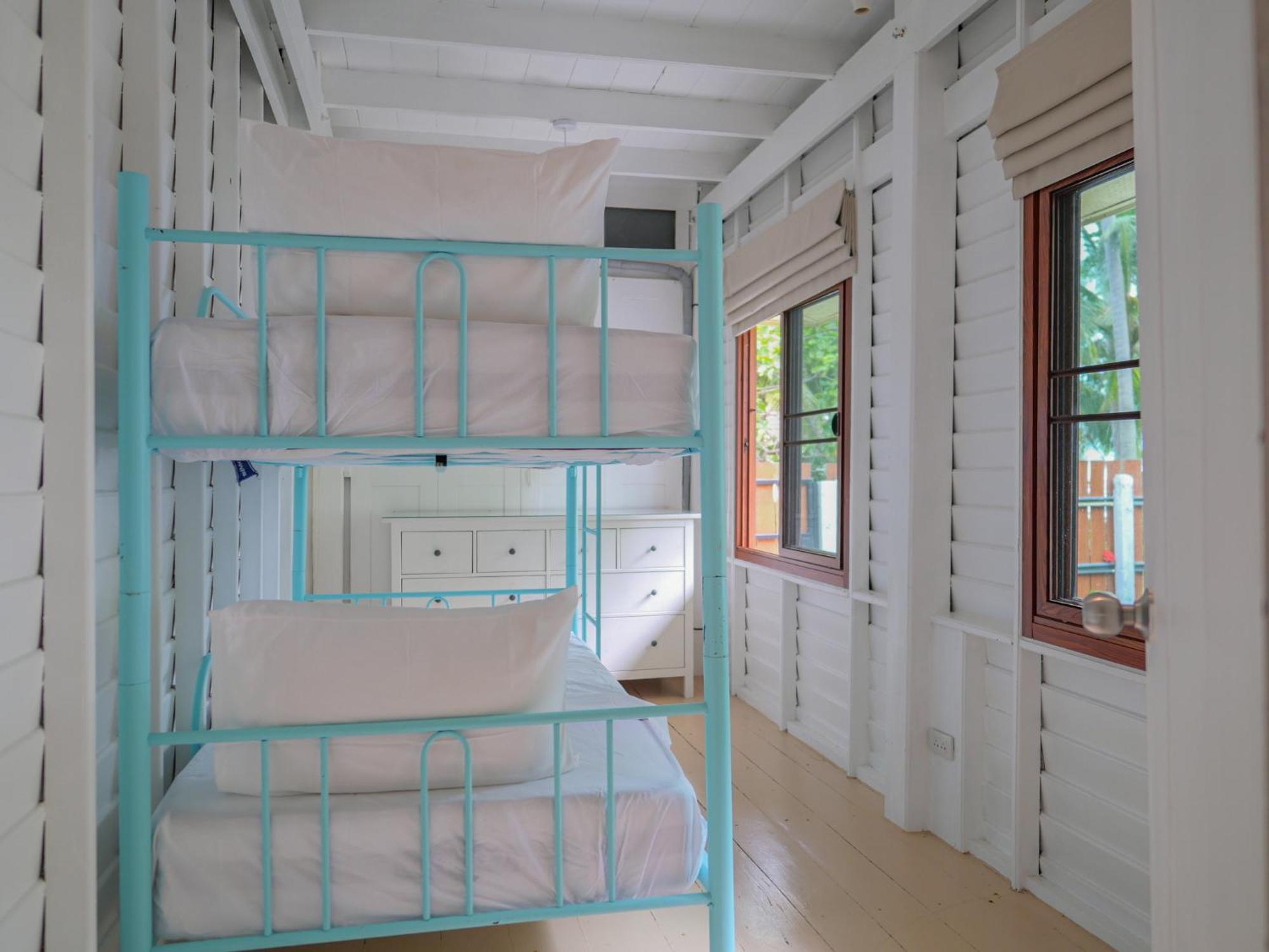 The Wooden Beach House 3Br - Sunset Beach Garden Taling Ngam  Exterior photo